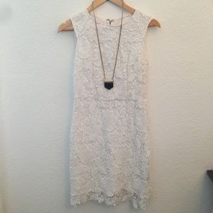 Vintage Beautiful white lace dress